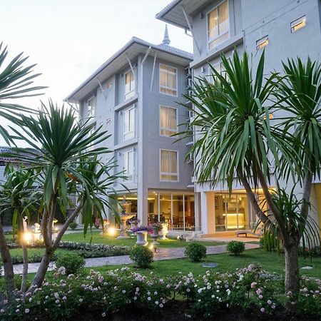 Nantra Chiangmai Riverfront Hotel Чиангмай Экстерьер фото