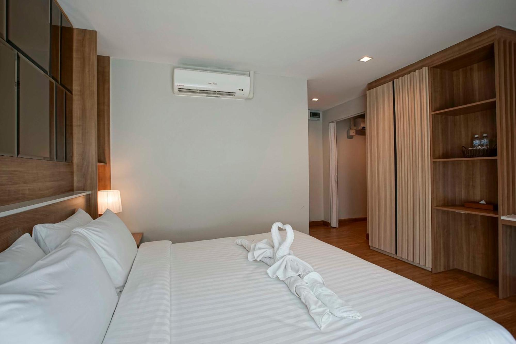 Nantra Chiangmai Riverfront Hotel Чиангмай Номер фото