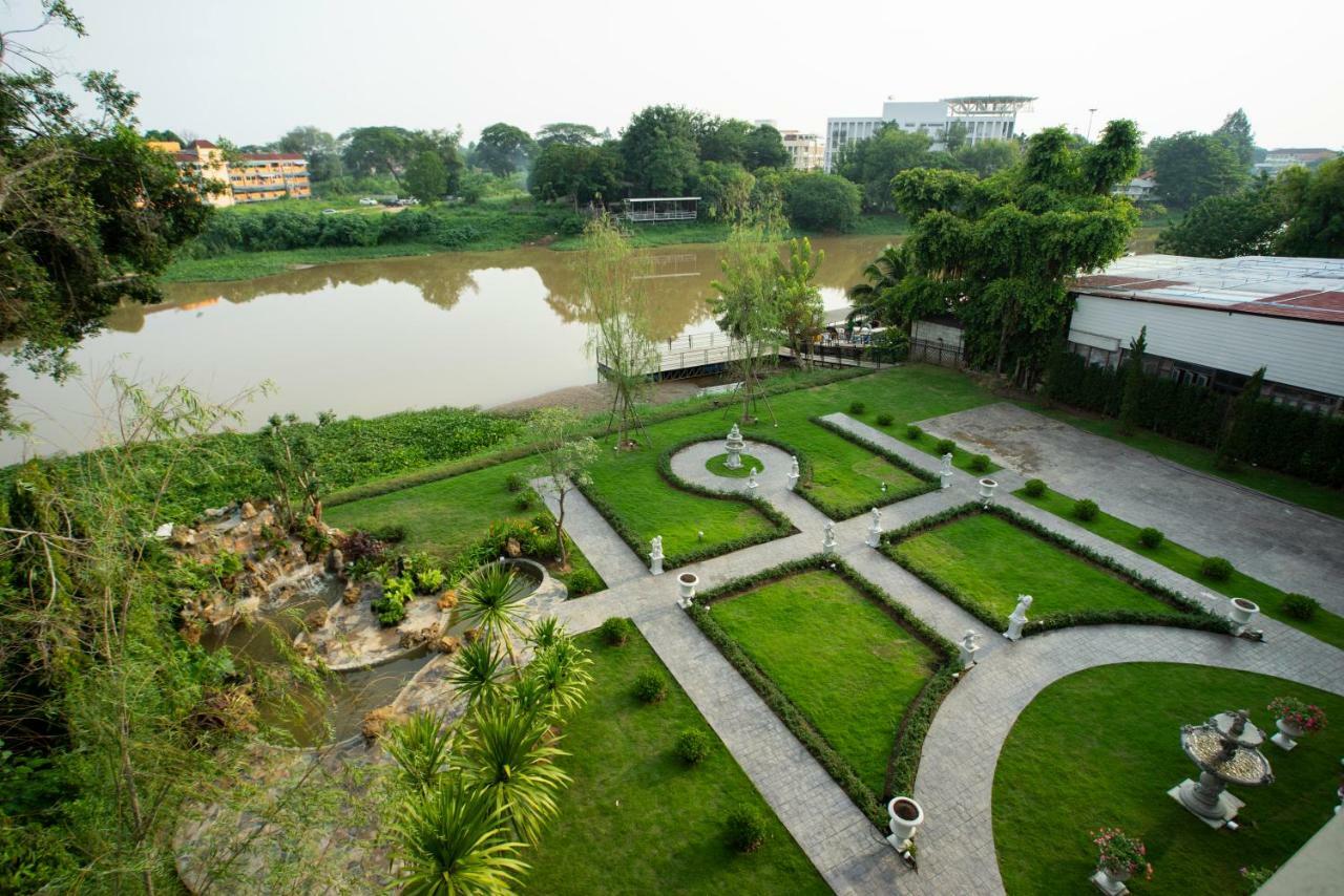 Nantra Chiangmai Riverfront Hotel Чиангмай Экстерьер фото
