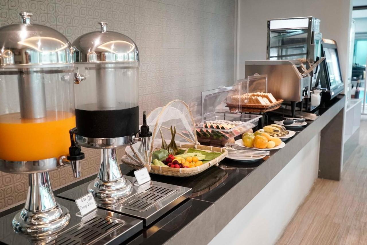 Nantra Chiangmai Riverfront Hotel Чиангмай Экстерьер фото