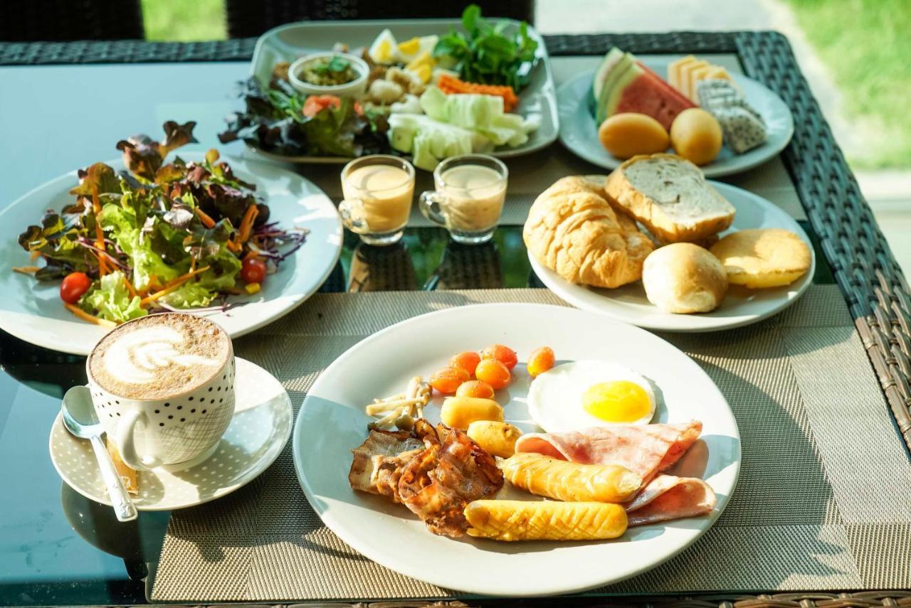 Nantra Chiangmai Riverfront Hotel Чиангмай Экстерьер фото
